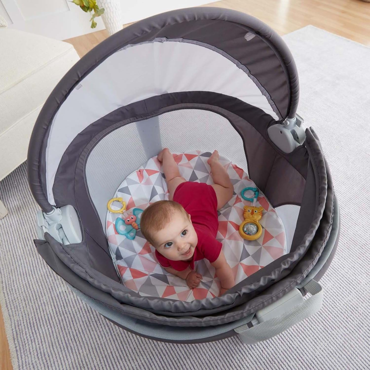 Fisher-Price Portable Bassinet and Travel-Play Area with Baby Toys, Indoor and Outdoor Use, On-the-Go Baby Dome, Windmill - Image 9